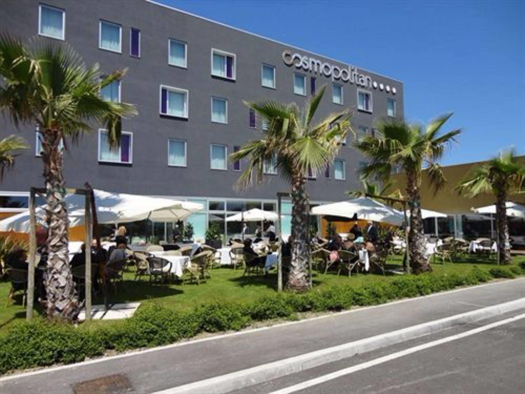 Cosmopolitan Hotel Civitanova Marche Bagian luar foto